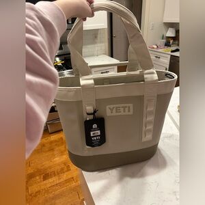 YETI Camino 35 Carryall Tote
